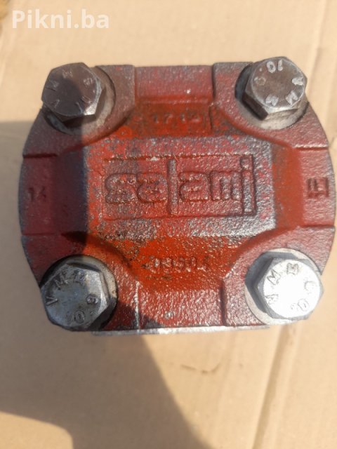 Hidraulična pumpa SALAMI original Italija (Zupčasta) hidraulika traktor bager skip 16