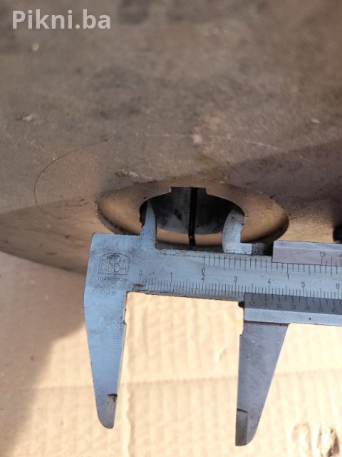 Aluminijumska remenica 210mm elektro motor elektromotori 50 KM 6