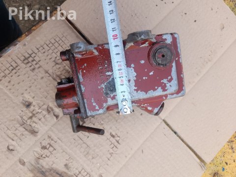 100% ISPRAVNA! Hidraulična Ručna Pumpa RO. S. JUGOSLAVIJA (IMT/Tr 140 KM 2