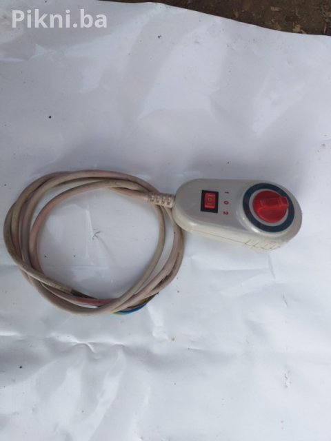 Ispravan! Regulator temperature (Termostat) sa prekidačem 0-1-2 ( 20 KM 1