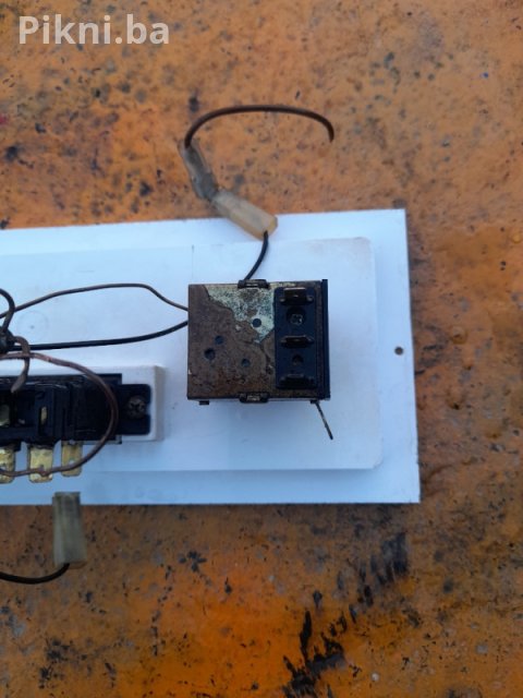 ORIGINAL Elektronika / Kontrolna Ploča (Tajmer, Termostat) - Made 50 KM 2