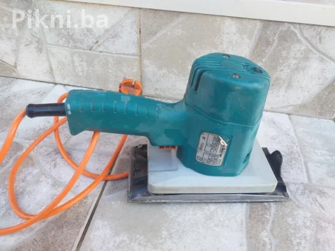 Black & Decker Vibraciona Brusilica 180W - Made in France - Kvali 4