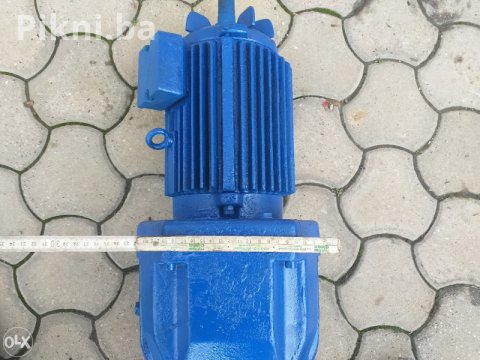 Elektro motor 40/1 elektromotor sa reduktorom elektro motori 11