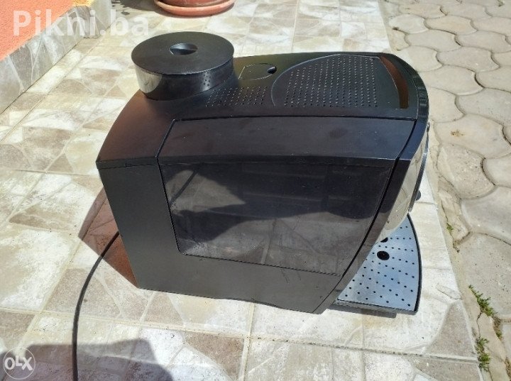 HITNA PRODAJA! Siemens EQ.5 / Vrhunski Automatski Aparat za Kafu