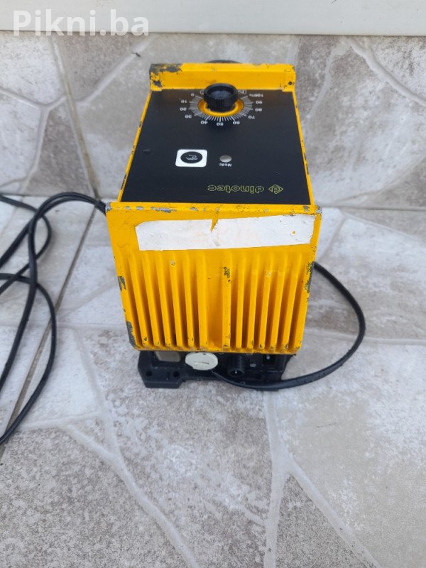 Vakum pumpa dinotec 205-3,0DI dozer 70 KM