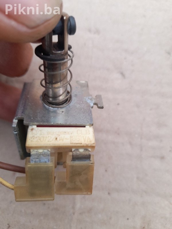 ☕ ELEKTROMAGNETNI VENTIL (ŠPULA 220V) ZA KAFE APARATE ☕