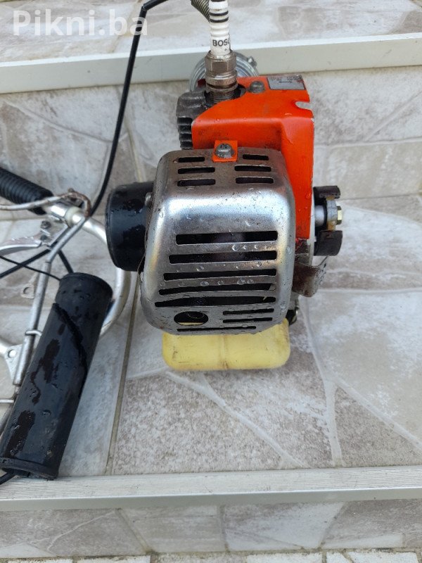 Motor Profesionalnog Trimera (G2C Model) - Sa Dobrom Kompresijom! 65 KM