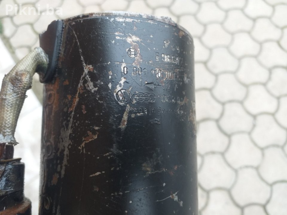 ISPRAVAN BOSCH Anlaser (Starter Motor) 12V - VW / Audi / Škoda (0 100 KM