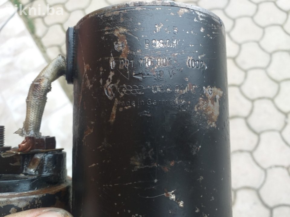 ISPRAVAN BOSCH Anlaser (Starter Motor) 12V - VW / Audi / Škoda (0 100 KM