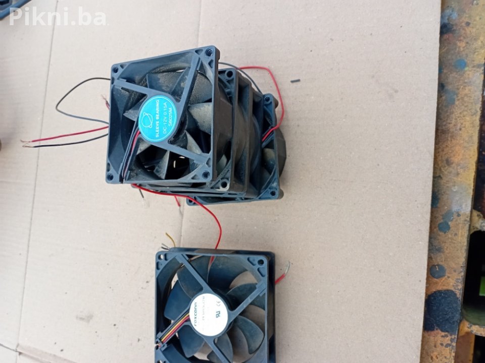 Ventilator 8x8cm turbina 12v elektro motor elektromotori coler 7 KM