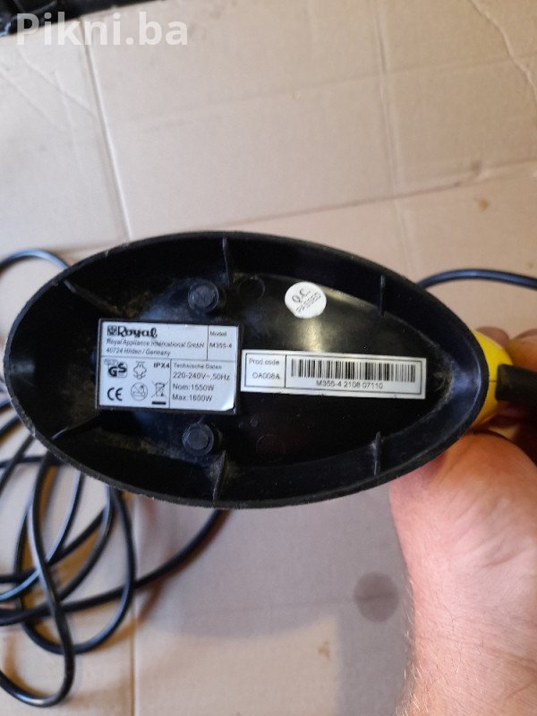 Prodaja: Moćni Ručni Parni Čistač 1600W - Dirt Devil / Royal 45 KM