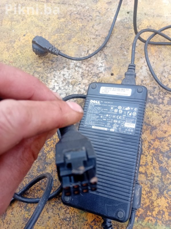 Adapter DELL 12v 18A racunar kompjuter punjac trafo pretvarac 45 KM