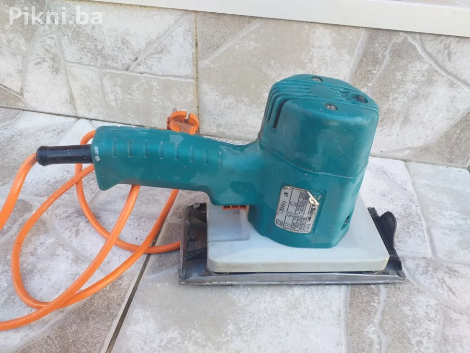 Black & Decker Vibraciona Brusilica 180W - Made in France - Kvali