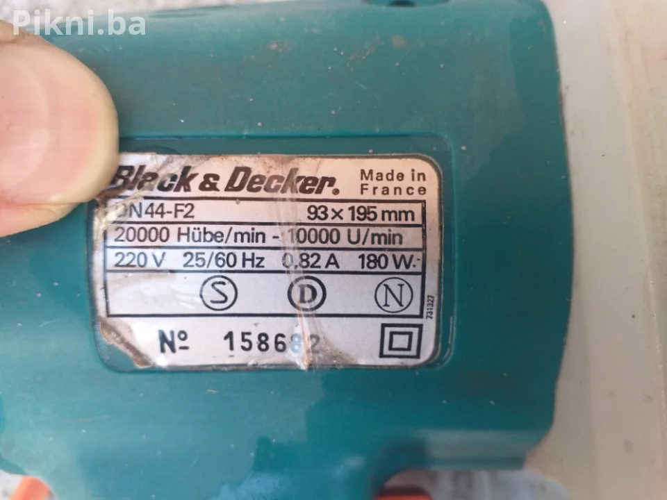 Black & Decker Vibraciona Brusilica 180W - Made in France - Kvali