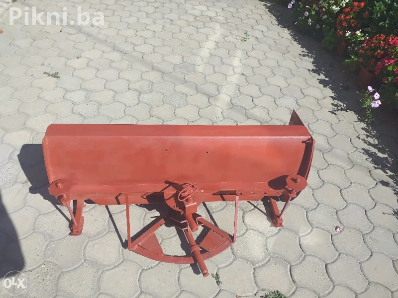 FABRIČKA GRN RALICA 110 50 KVALITET IZ NJEMAČKE! TRAKTOR FREZA