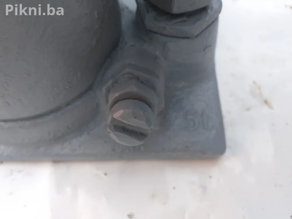 Hidraulicna dizalica 9 tona dizalice
