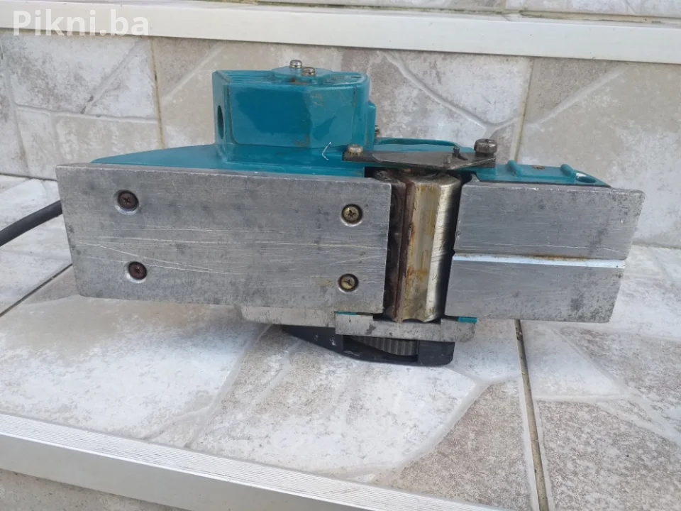 Ručni Električni Oblić / Hoblarica / Blanja Makita 1923B